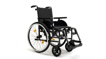 Fauteuil roulant D200 Vermeiren avec dossier inclinable et assise 38 cm - image 1
